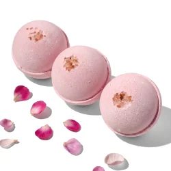 Cherry blossom bath bomb with Himalayan salt and petals