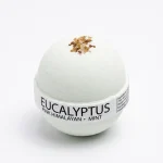 Eucalyptus bath bomb with mint and Himalayan salt
