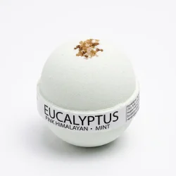 Eucalyptus bath bomb with mint and Himalayan salt