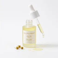 Uplifting facial oil with argan-inspired care