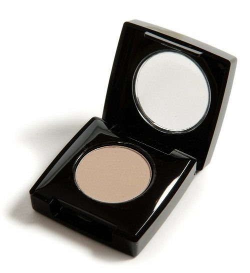Danyel Eyelight Shadow - Doe 🐾✨ Soft, natural shimmer for eyes