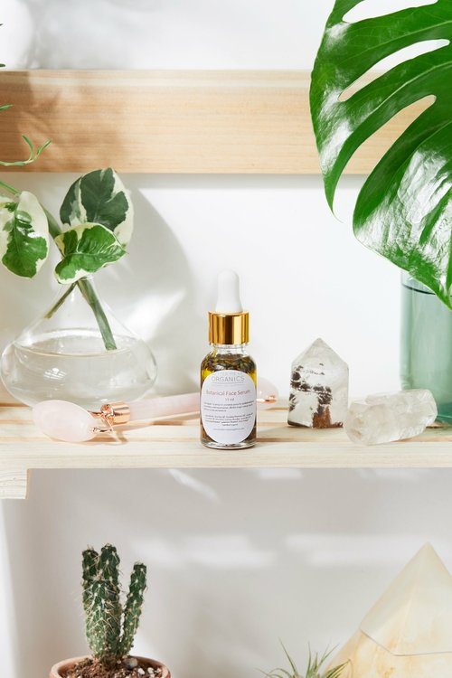 BotanicalFaceSerum_BMUO_02.jpg