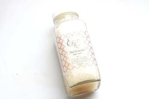 Grapefruit Bath Salts Dead Sea minerals + refreshing grapefruit essence for soothing, soft, radiant skin."