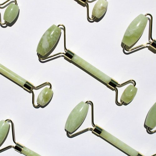 Jade Facial Roller for Youthful, Radiant & Firm Skin 💎✨” ✅