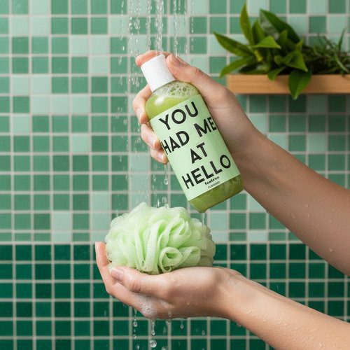 🌿 You Had Me At Hello Tea Tree Body Wash 🧴✨ Refreshing, purifying & invigorating 💧 Leaves skin clean, soft & revitalized 🌸