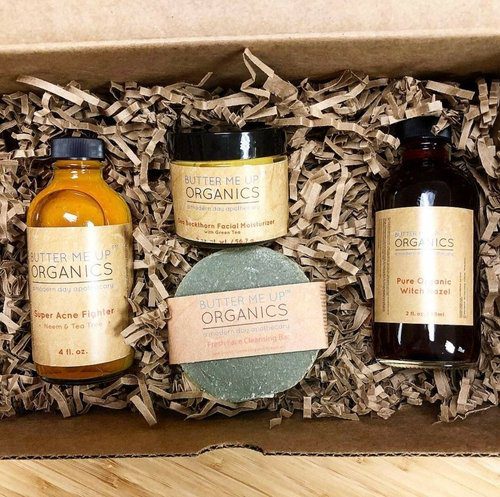 Clear skin starts here! 🌿 Organic acne treatment bundle to balance, hydrate, and fight breakouts