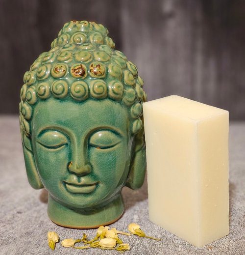 Unscented Vegan Soap – Pure, Gentle & 85% Organic Care