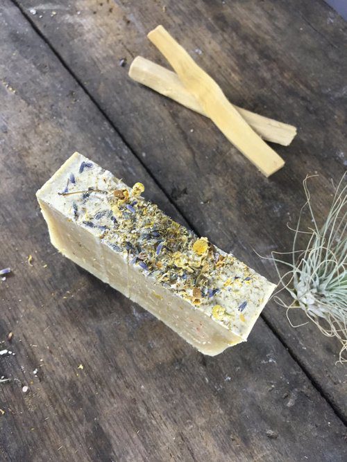 🌿 Calming Lavender & Chamomile Vegan Soap – Relax & glow✨🛁
