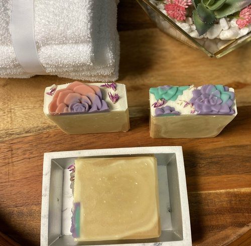 Goat’s Milk Peach Soap 🐐🍑✨ Softens, soothes & nourishes 🌿🛁